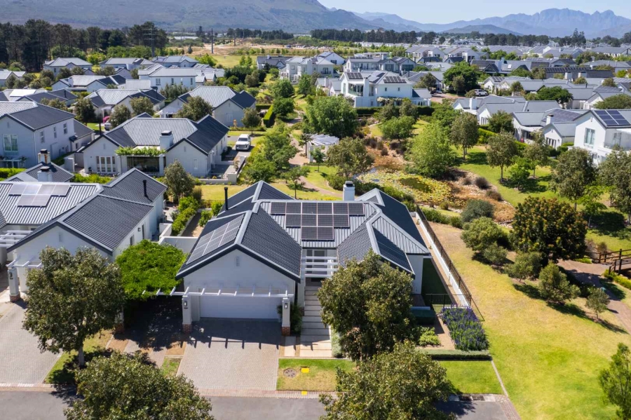 3 Bedroom Property for Sale in Val De Vie Estate Western Cape